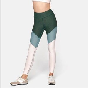Outdoor Voices Springs Legging in Hunter/Slate/Ballet Size Small